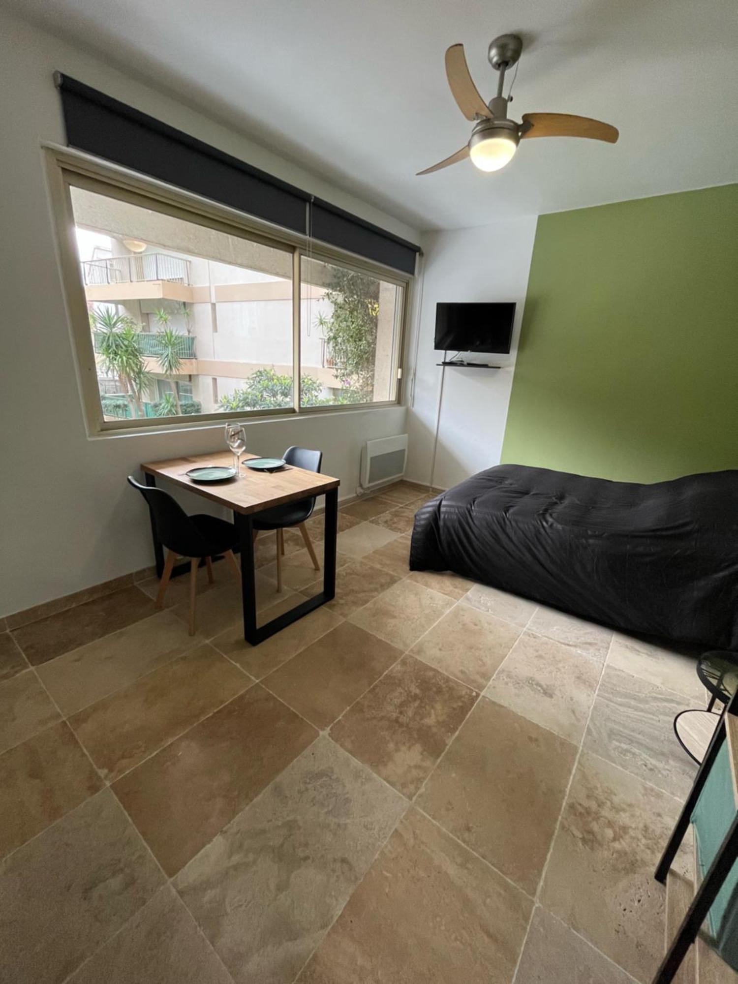 Appartement Douillet En Ville 아작시오 외부 사진